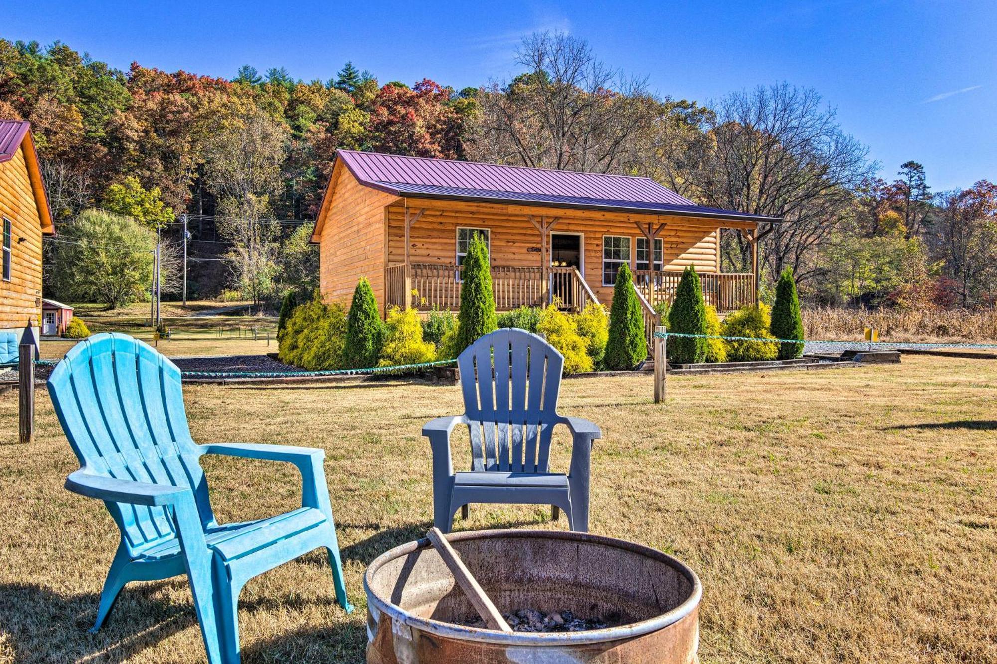 Cozy Smoky Mountain Cabin By Tuckasegee River! Bryson City Eksteriør billede