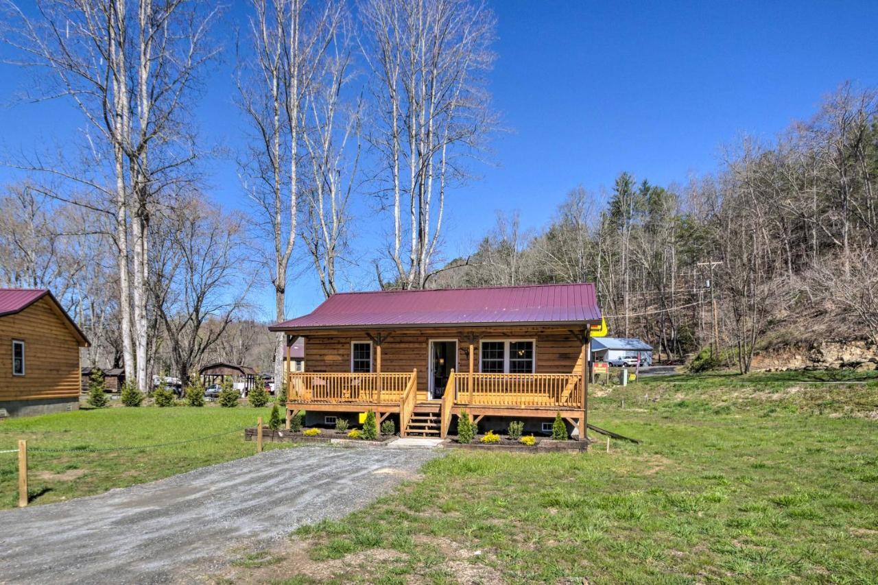 Cozy Smoky Mountain Cabin By Tuckasegee River! Bryson City Eksteriør billede