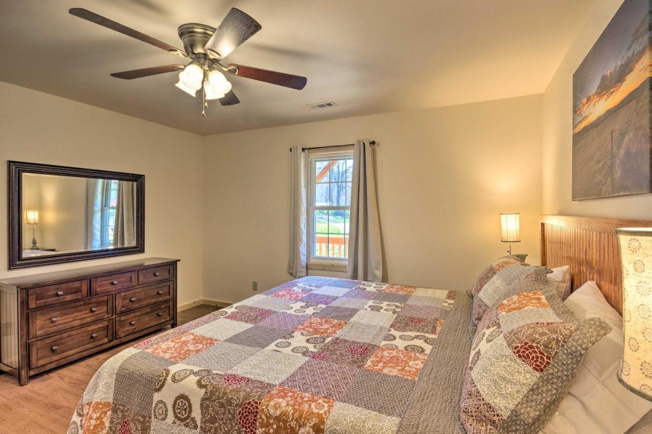 Cozy Smoky Mountain Cabin By Tuckasegee River! Bryson City Eksteriør billede